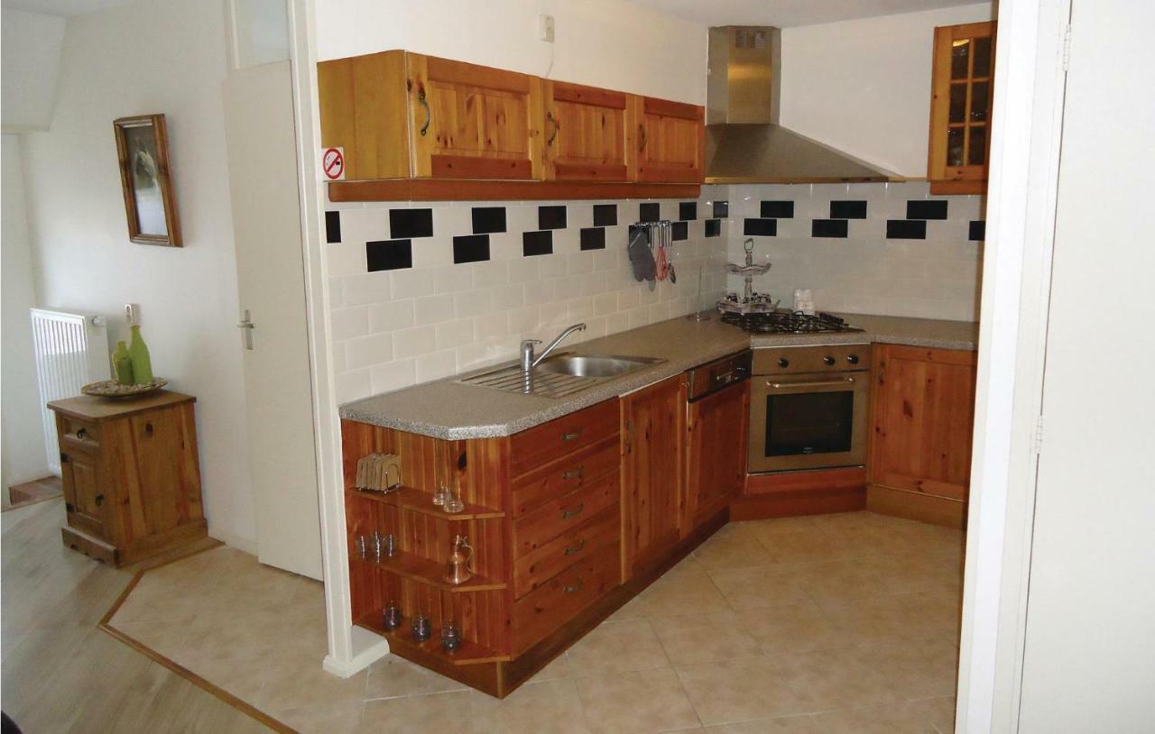 Beautiful Apartment In Paesens With Kitchen エクステリア 写真